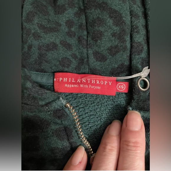 PHILANTHROPY green cheetah print sweatshirt top sweat pants XS 2 pc outfit - Picture 4 of 10